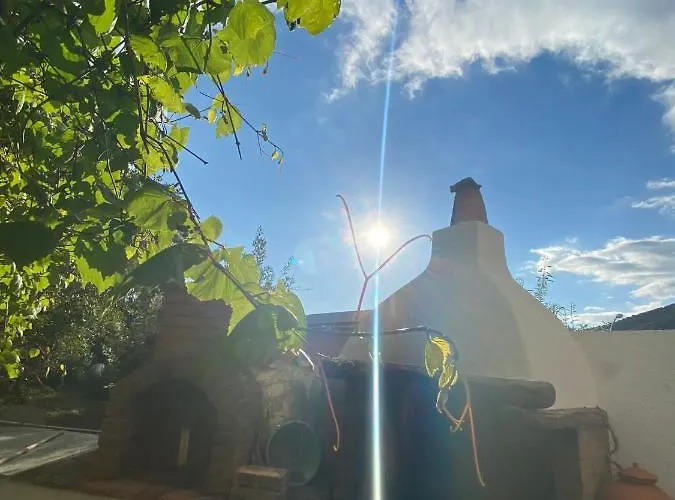 Frühstückspension Su Tostainu 4*