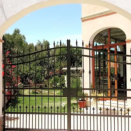 Bed & Breakfast Su Tostainu Teulada